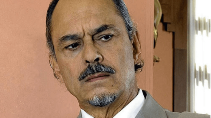 Comandante Leonardo Salas-min
